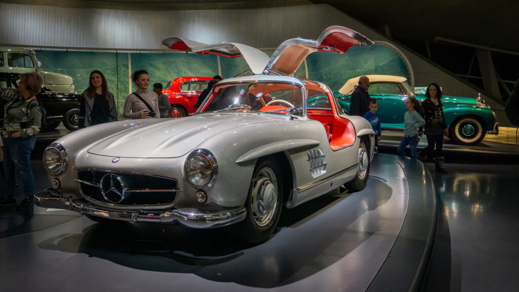 Mercedes Benz Museum, photo 1