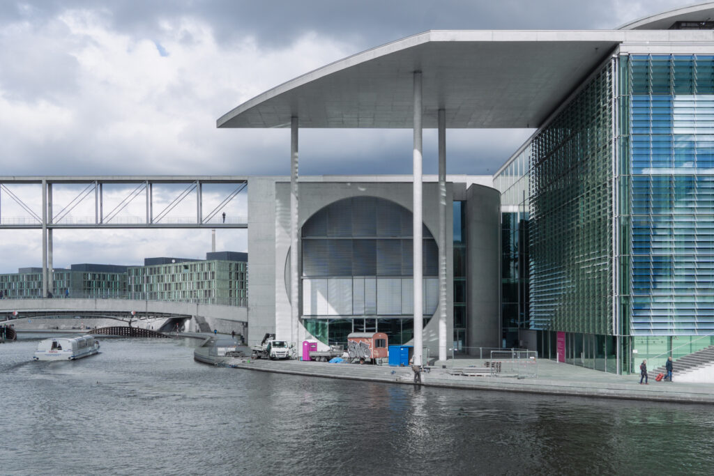 Marie-Elisabeth-Lüders-Haus, photo 1